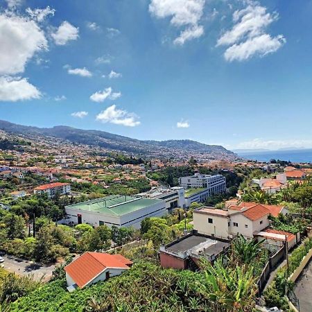 Madalenas Palace Apartment Φουνκάλ Εξωτερικό φωτογραφία