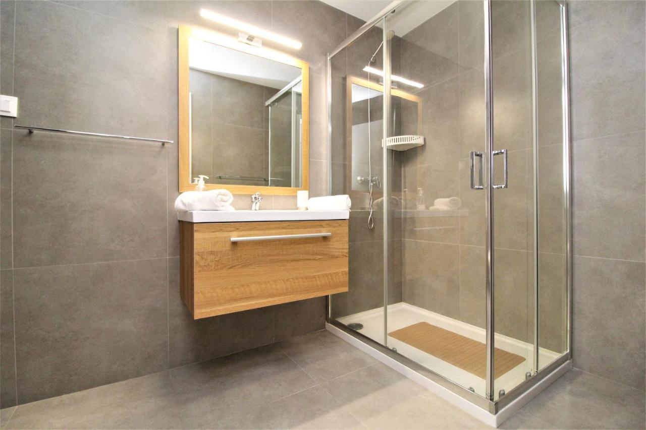 Madalenas Palace Apartment Φουνκάλ Εξωτερικό φωτογραφία